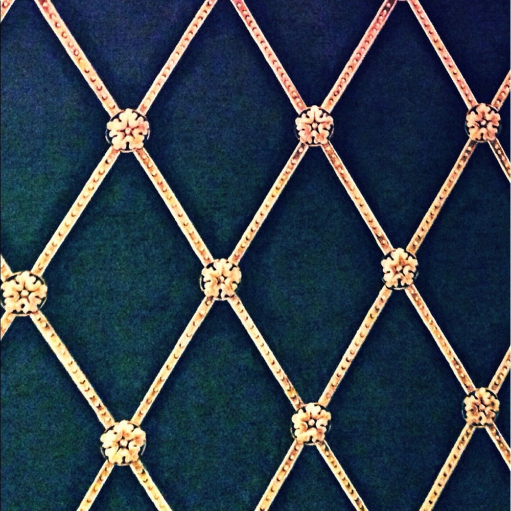 Meet your Posher, Isabella